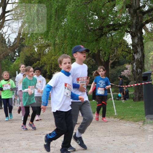 25.04.2026 - Das Zehntel Zöllner http://msf.ph/oto/9612551 25.04.2026 09:46:38 Laufen 20 meine-sportfotos.de