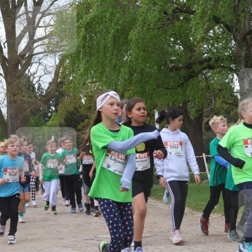 25.04.2026 - Das Zehntel Zöllner http://msf.ph/oto/9612689 25.04.2026 09:46:42 Laufen 4, 7345, 6977, 7273 meine-sportfotos.de