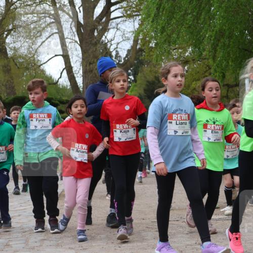 25.04.2026 - Das Zehntel Zöllner http://msf.ph/oto/9612882 25.04.2026 09:46:48 Laufen 7814, 6448, 7662, 6165, 6176, 6399, 7269, 7283 meine-sportfotos.de