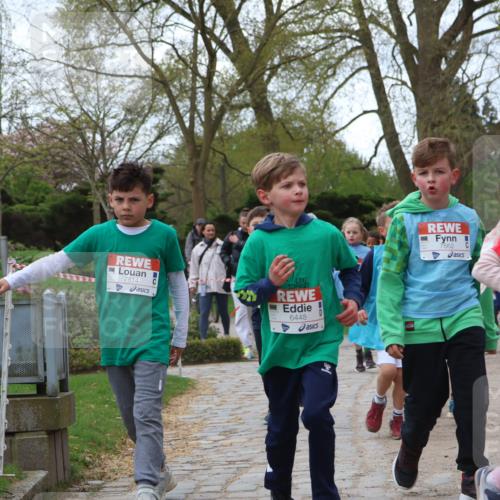 25.04.2026 - Das Zehntel Zöllner http://msf.ph/oto/9612919 25.04.2026 09:46:49 Laufen 7814, 6448, 7662, 6165 meine-sportfotos.de
