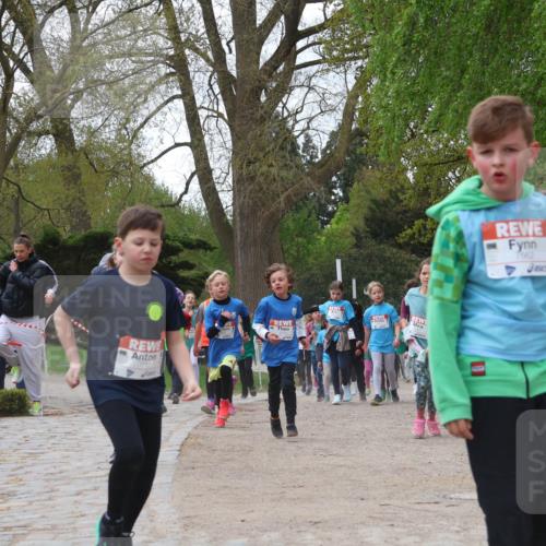 25.04.2026 - Das Zehntel Zöllner http://msf.ph/oto/9612963 25.04.2026 09:46:51 Laufen 6612, 7662, 49 meine-sportfotos.de