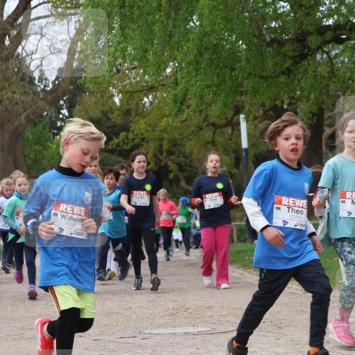 25.04.2026 - Das Zehntel Zöllner http://msf.ph/oto/9613037 25.04.2026 09:46:54 Laufen 6287, 7441, 6289, 7494 meine-sportfotos.de