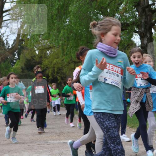 25.04.2026 - Das Zehntel Zöllner http://msf.ph/oto/9613187 25.04.2026 09:46:59 Laufen 7833, 7515, 6849, 6817 meine-sportfotos.de
