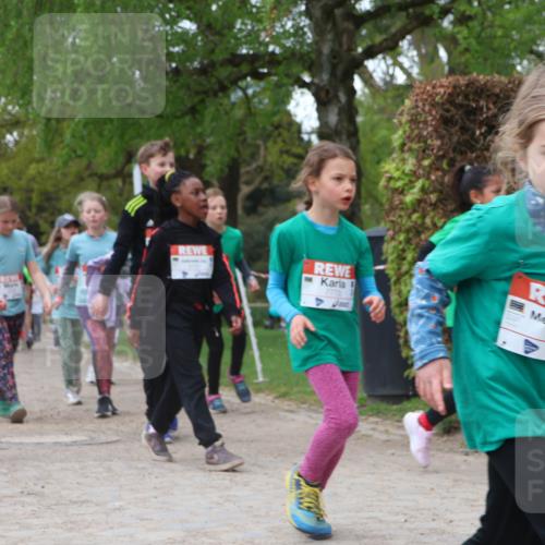 25.04.2026 - Das Zehntel Zöllner http://msf.ph/oto/9613254 25.04.2026 09:47:02 Laufen 7773, 250, 7815 meine-sportfotos.de