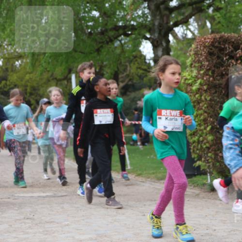 25.04.2026 - Das Zehntel Zöllner http://msf.ph/oto/9613258 25.04.2026 09:47:02 Laufen 7773, 7615 meine-sportfotos.de