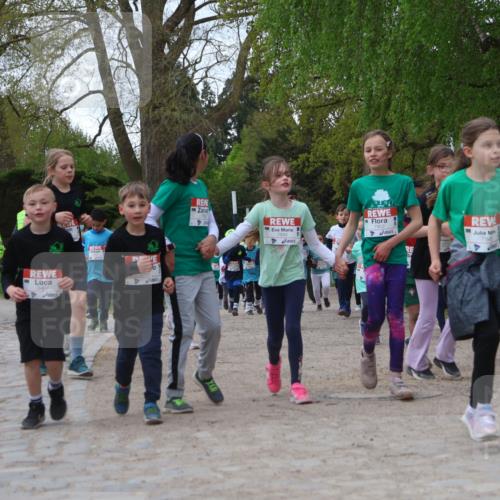 25.04.2026 - Das Zehntel Zöllner http://msf.ph/oto/9613535 25.04.2026 09:47:12 Laufen 5064, 5467, 7894 meine-sportfotos.de