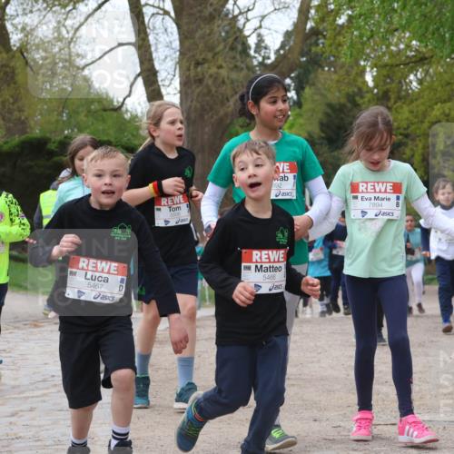 25.04.2026 - Das Zehntel Zöllner http://msf.ph/oto/9613539 25.04.2026 09:47:13 Laufen 5467, 5506, 892, 5466, 7894, 7902 meine-sportfotos.de