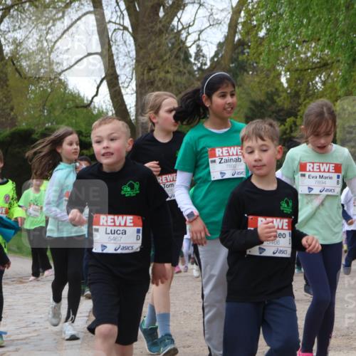 25.04.2026 - Das Zehntel Zöllner http://msf.ph/oto/9613549 25.04.2026 09:47:13 Laufen 5061, 5506, 7892, 7894, 7902, 5467, 5466 meine-sportfotos.de
