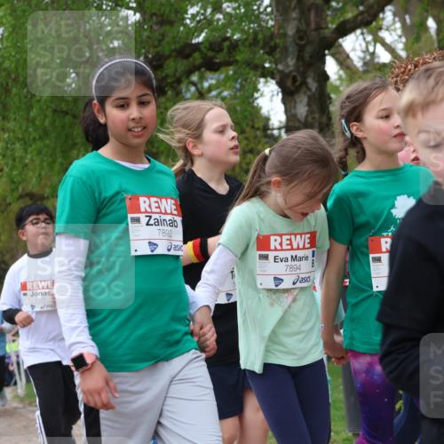 25.04.2026 - Das Zehntel Zöllner http://msf.ph/oto/9613580 25.04.2026 09:47:15 Laufen 5205, 7892, 7894 meine-sportfotos.de