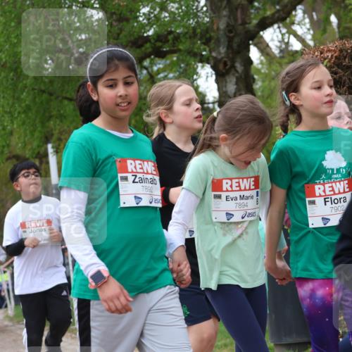 25.04.2026 - Das Zehntel Zöllner http://msf.ph/oto/9613583 25.04.2026 09:47:15 Laufen 5205, 7892, 7894, 15, 7902 meine-sportfotos.de