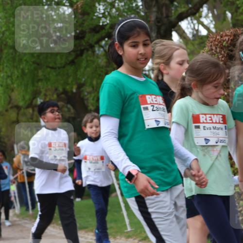 25.04.2026 - Das Zehntel Zöllner http://msf.ph/oto/9613587 25.04.2026 09:47:15 Laufen 6272, 7894, 7902 meine-sportfotos.de