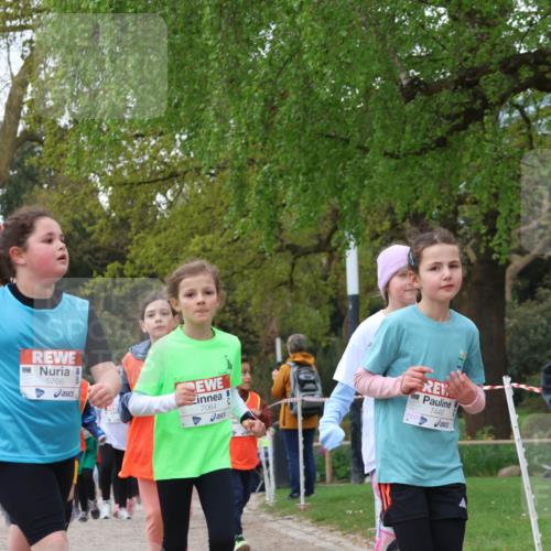 25.04.2026 - Das Zehntel Zöllner http://msf.ph/oto/9613931 25.04.2026 09:47:28 Laufen 6823, 7, 5766, 7064, 7449, 5686 meine-sportfotos.de