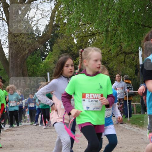 25.04.2026 - Das Zehntel Zöllner http://msf.ph/oto/9613983 25.04.2026 09:47:29 Laufen 7087, 5766, 3, 100 meine-sportfotos.de