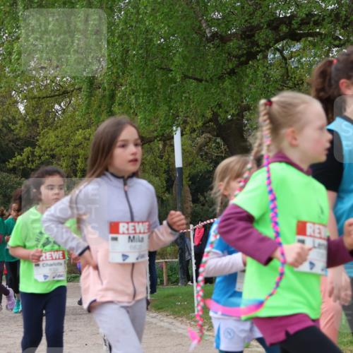 25.04.2026 - Das Zehntel Zöllner http://msf.ph/oto/9614004 25.04.2026 09:47:30 Laufen 8009 meine-sportfotos.de