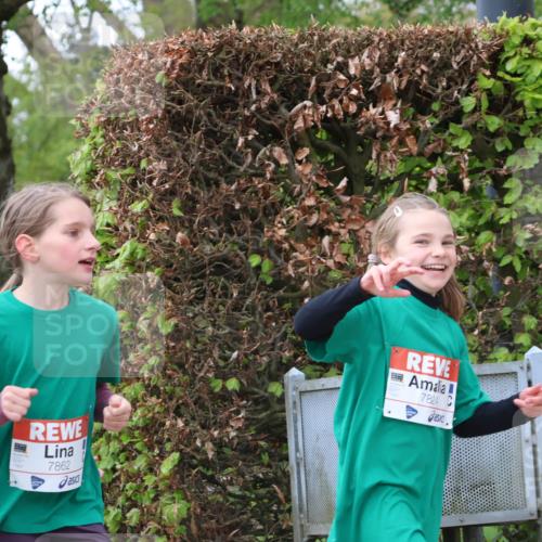 25.04.2026 - Das Zehntel Zöllner http://msf.ph/oto/9614182 25.04.2026 09:47:35 Laufen 3858, 7862, 7824 meine-sportfotos.de