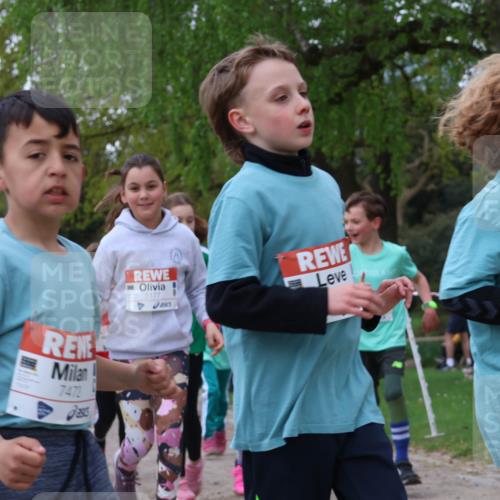 25.04.2026 - Das Zehntel Zöllner http://msf.ph/oto/9614226 25.04.2026 09:47:37 Laufen 7685, 7472, 5177 meine-sportfotos.de