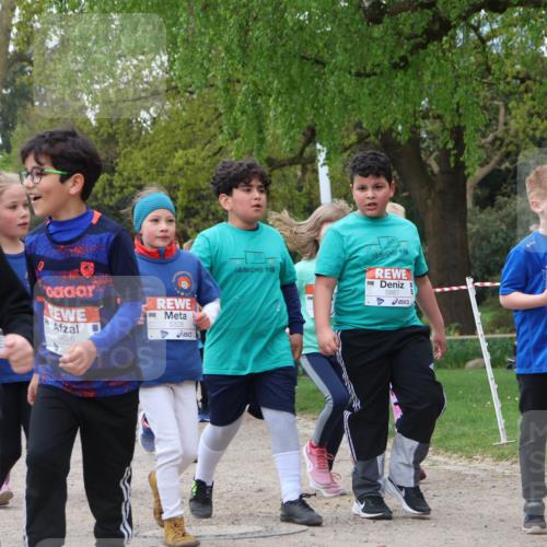 25.04.2026 - Das Zehntel Zöllner http://msf.ph/oto/9614478 25.04.2026 09:47:47 Laufen 6278, 6626, 5328, 5887, 597 meine-sportfotos.de