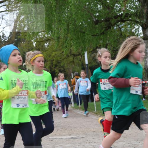 25.04.2026 - Das Zehntel Zöllner http://msf.ph/oto/9614597 25.04.2026 09:47:54 Laufen 6291, 7022, 7784 meine-sportfotos.de