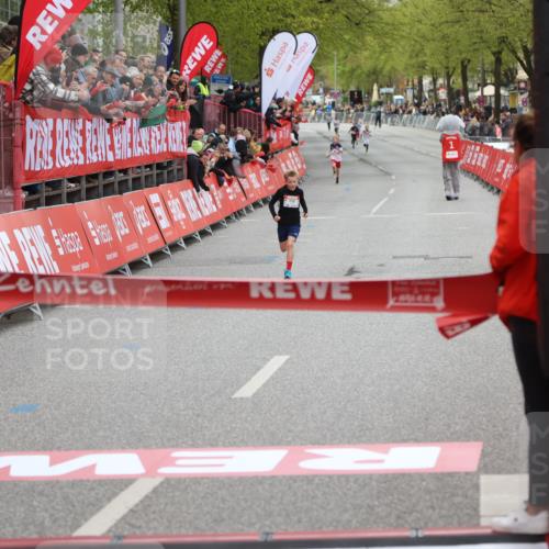 25.04.2026 - Das Zehntel Strokosch-Dieckow http://msf.ph/oto/9614694 25.04.2026 08:46:29 Ziel  meine-sportfotos.de