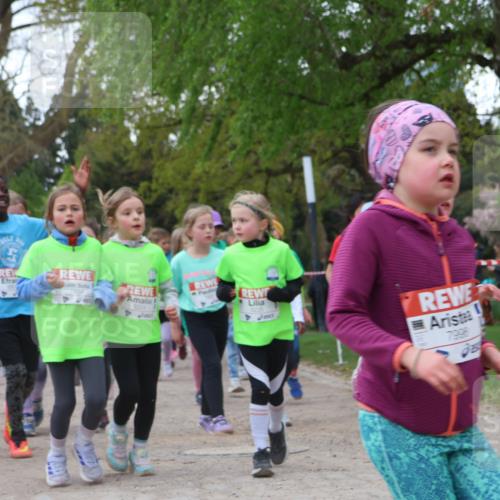 25.04.2026 - Das Zehntel Zöllner http://msf.ph/oto/9614727 25.04.2026 09:47:59 Laufen 68, 20, 5224, 7996 meine-sportfotos.de
