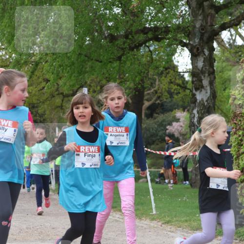 25.04.2026 - Das Zehntel Zöllner http://msf.ph/oto/9614860 25.04.2026 09:48:04 Laufen 5654, 5687, 5656, 5468 meine-sportfotos.de
