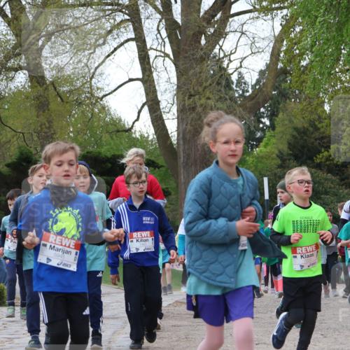 25.04.2026 - Das Zehntel Zöllner http://msf.ph/oto/9614912 25.04.2026 09:48:06 Laufen 5945, 7020, 5934 meine-sportfotos.de