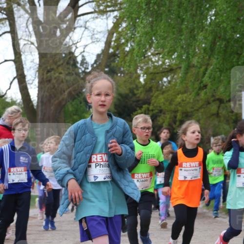25.04.2026 - Das Zehntel Zöllner http://msf.ph/oto/9614925 25.04.2026 09:48:07 Laufen 5945, 7507, 25, 1, 5937 meine-sportfotos.de