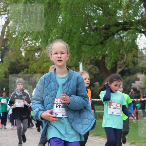 25.04.2026 - Das Zehntel Zöllner http://msf.ph/oto/9614947 25.04.2026 09:48:07 Laufen 7507, 5937 meine-sportfotos.de