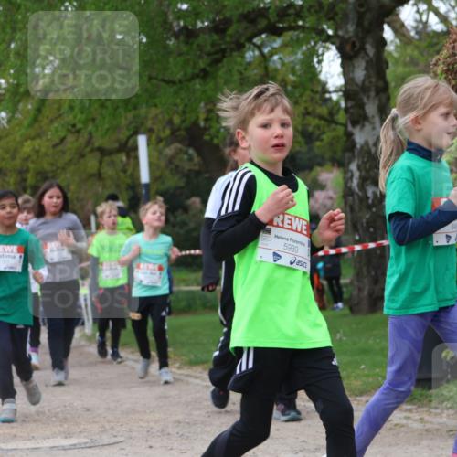 25.04.2026 - Das Zehntel Zöllner http://msf.ph/oto/9615066 25.04.2026 09:48:12 Laufen 5939 meine-sportfotos.de