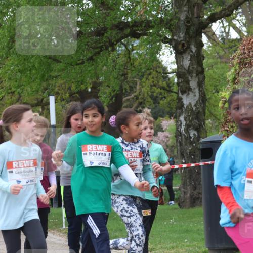 25.04.2026 - Das Zehntel Zöllner http://msf.ph/oto/9615124 25.04.2026 09:48:14 Laufen 7994, 7831, 7828, 68 meine-sportfotos.de