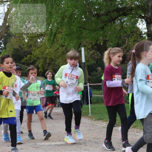 25.04.2026 - Das Zehntel Zöllner http://msf.ph/oto/9615148 25.04.2026 09:48:15 Laufen 053, 5144, 7994, 7828 meine-sportfotos.de
