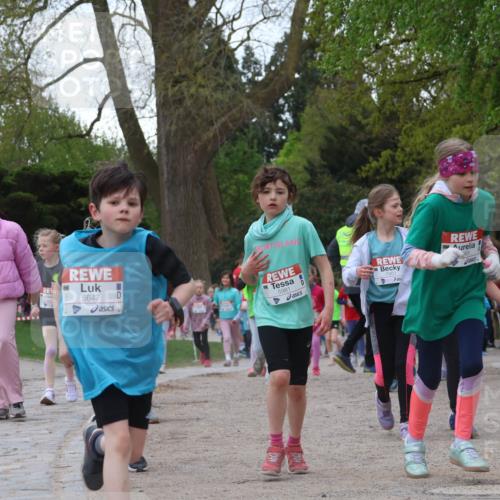 25.04.2026 - Das Zehntel Zöllner http://msf.ph/oto/9615202 25.04.2026 09:48:17 Laufen 5647, 5981, 6277 meine-sportfotos.de