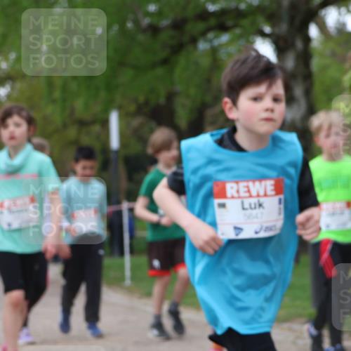 25.04.2026 - Das Zehntel Zöllner http://msf.ph/oto/9615254 25.04.2026 09:48:18 Laufen 5647 meine-sportfotos.de