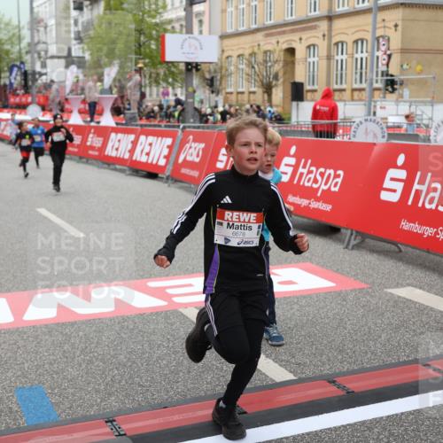 25.04.2026 - Das Zehntel Strokosch-Dieckow http://msf.ph/oto/9615294 25.04.2026 10:58:58 Ziel 5032, 5168, 5206, 5377, 5608, 5616, 5643, 5810, 6378, 6603, 6662, 6837, 6848, 6892, 6893, 6897, 7915, 8070 meine-sportfotos.de