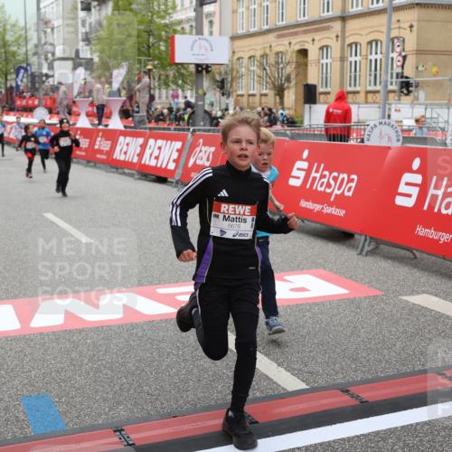 25.04.2026 - Das Zehntel Strokosch-Dieckow http://msf.ph/oto/9615305 25.04.2026 10:58:58 Ziel 5032, 5168, 5206, 5377, 5608, 5616, 5643, 5810, 6378, 6603, 6662, 6837, 6848, 6892, 6893, 6897, 7915, 8070 meine-sportfotos.de