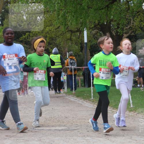 25.04.2026 - Das Zehntel Zöllner http://msf.ph/oto/9615376 25.04.2026 09:48:21 Laufen 5086, 5087, 6469, 7032, 044 meine-sportfotos.de