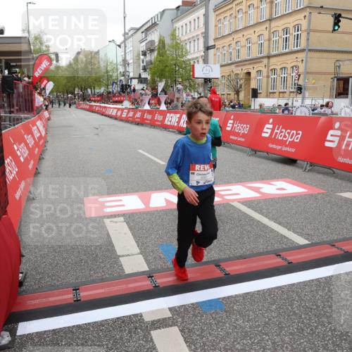 25.04.2026 - Das Zehntel Strokosch-Dieckow http://msf.ph/oto/9615442 25.04.2026 10:57:07 Ziel 5017, 5161, 5412, 5480, 5585, 5784, 5870, 5896, 6157, 6293, 6300, 6301, 6307, 6495, 6515, 6702, 6761, 6980, 7047, 7309, 7326, 7363, 7508, 7605, 7818, 7943, 8012, 8028, 8034, 8038 meine-sportfotos.de