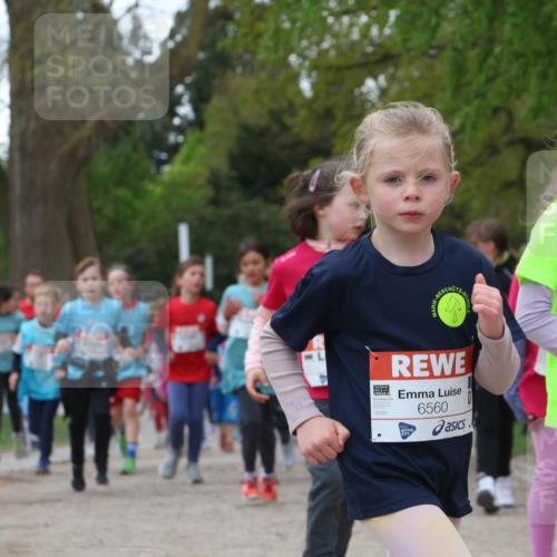25.04.2026 - Das Zehntel Zöllner http://msf.ph/oto/9615467 25.04.2026 09:48:24 Laufen 7215, 18, 6560, 6560, 7217 meine-sportfotos.de