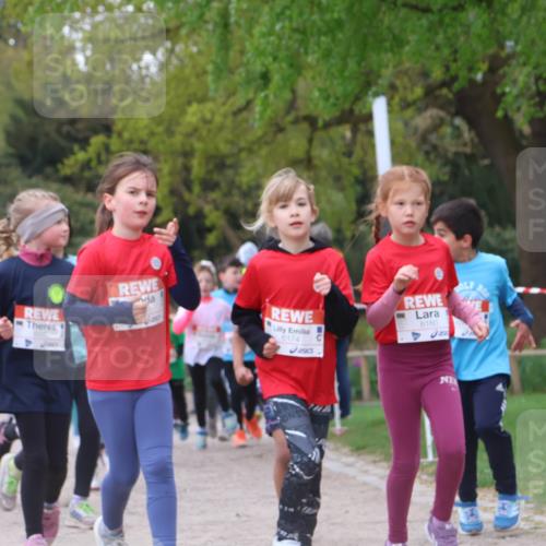 25.04.2026 - Das Zehntel Zöllner http://msf.ph/oto/9615573 25.04.2026 09:48:28 Laufen 6174, 6160, 8055 meine-sportfotos.de