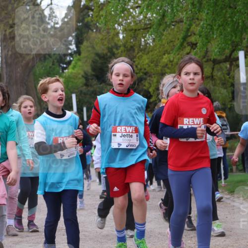 25.04.2026 - Das Zehntel Zöllner http://msf.ph/oto/9615599 25.04.2026 09:48:29 Laufen 7431, 4, 5873, 477, 5613, 5599, 6792 meine-sportfotos.de