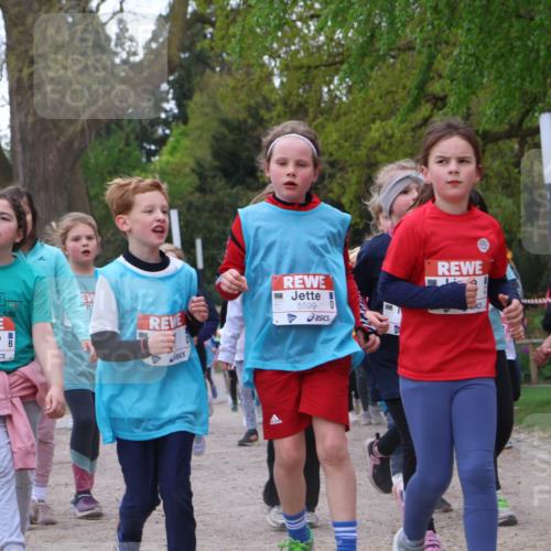 25.04.2026 - Das Zehntel Zöllner http://msf.ph/oto/9615602 25.04.2026 09:48:29 Laufen 7431, 5873, 5599, 1, 6792 meine-sportfotos.de