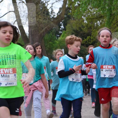 25.04.2026 - Das Zehntel Zöllner http://msf.ph/oto/9615612 25.04.2026 09:48:30 Laufen 5871, 7069, 5613, 5599, 6570 meine-sportfotos.de