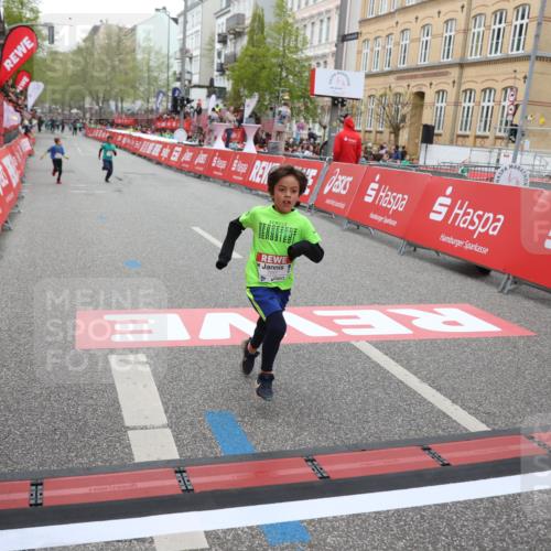 25.04.2026 - Das Zehntel Strokosch-Dieckow http://msf.ph/oto/9615621 25.04.2026 10:57:03 Ziel 5156, 5161, 5412, 5480, 6293, 6301, 6307, 6475, 6735, 6761, 6842, 7047, 7053, 7226, 7309, 7326, 7363, 7389, 7508, 7842, 7878, 8012 meine-sportfotos.de