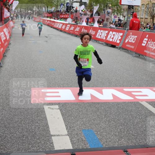 25.04.2026 - Das Zehntel Strokosch-Dieckow http://msf.ph/oto/9615632 25.04.2026 10:57:02 Ziel 5156, 5161, 5480, 6307, 6475, 6735, 6761, 6842, 7047, 7053, 7074, 7203, 7226, 7309, 7363, 7389, 7508, 7821, 7842, 7878, 8012 meine-sportfotos.de