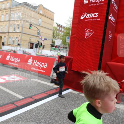 25.04.2026 - Das Zehntel Strokosch-Dieckow http://msf.ph/oto/9615639 25.04.2026 10:57:01 Ziel 5156, 5161, 5480, 5711, 6164, 6189, 6475, 6735, 6761, 6842, 7047, 7053, 7074, 7203, 7226, 7363, 7389, 7508, 7821, 7842, 7878, 8012 meine-sportfotos.de