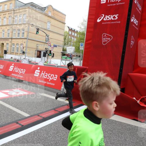 25.04.2026 - Das Zehntel Strokosch-Dieckow http://msf.ph/oto/9615644 25.04.2026 10:57:01 Ziel 5156, 5161, 5480, 5711, 6164, 6189, 6475, 6735, 6761, 6842, 7047, 7053, 7074, 7203, 7226, 7363, 7389, 7508, 7821, 7842, 7878, 8012 meine-sportfotos.de