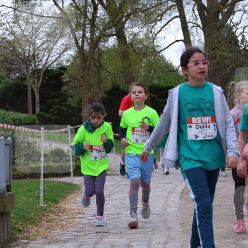 25.04.2026 - Das Zehntel Zöllner http://msf.ph/oto/9615648 25.04.2026 09:48:32 Laufen 7213, 7210, 5871, 5873 meine-sportfotos.de