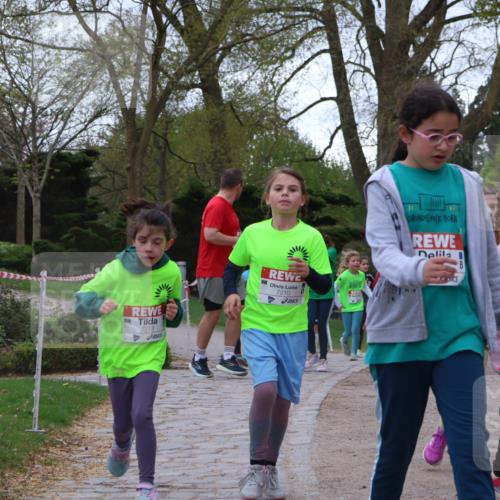 25.04.2026 - Das Zehntel Zöllner http://msf.ph/oto/9615660 25.04.2026 09:48:32 Laufen 7213, 7210, 7431, 5873 meine-sportfotos.de