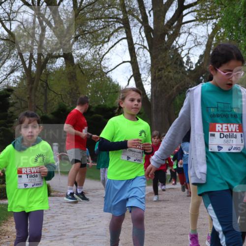 25.04.2026 - Das Zehntel Zöllner http://msf.ph/oto/9615671 25.04.2026 09:48:33 Laufen 7213, 7210, 5871, 131 meine-sportfotos.de
