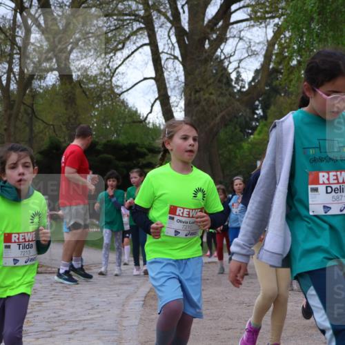 25.04.2026 - Das Zehntel Zöllner http://msf.ph/oto/9615675 25.04.2026 09:48:33 Laufen 7213, 7210, 5871, 7431 meine-sportfotos.de